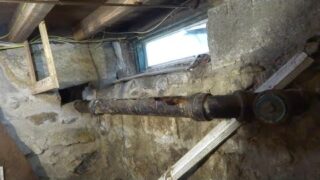 OLD CASTIRON DRAIN LINE ALL ROTTED – CUT OUT AND REPLACE