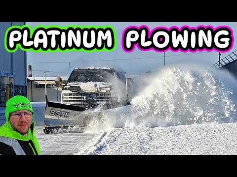 2026 FORD F-350 PLATINUM PLOWING SNOW | THIS THING IS A BEAST!